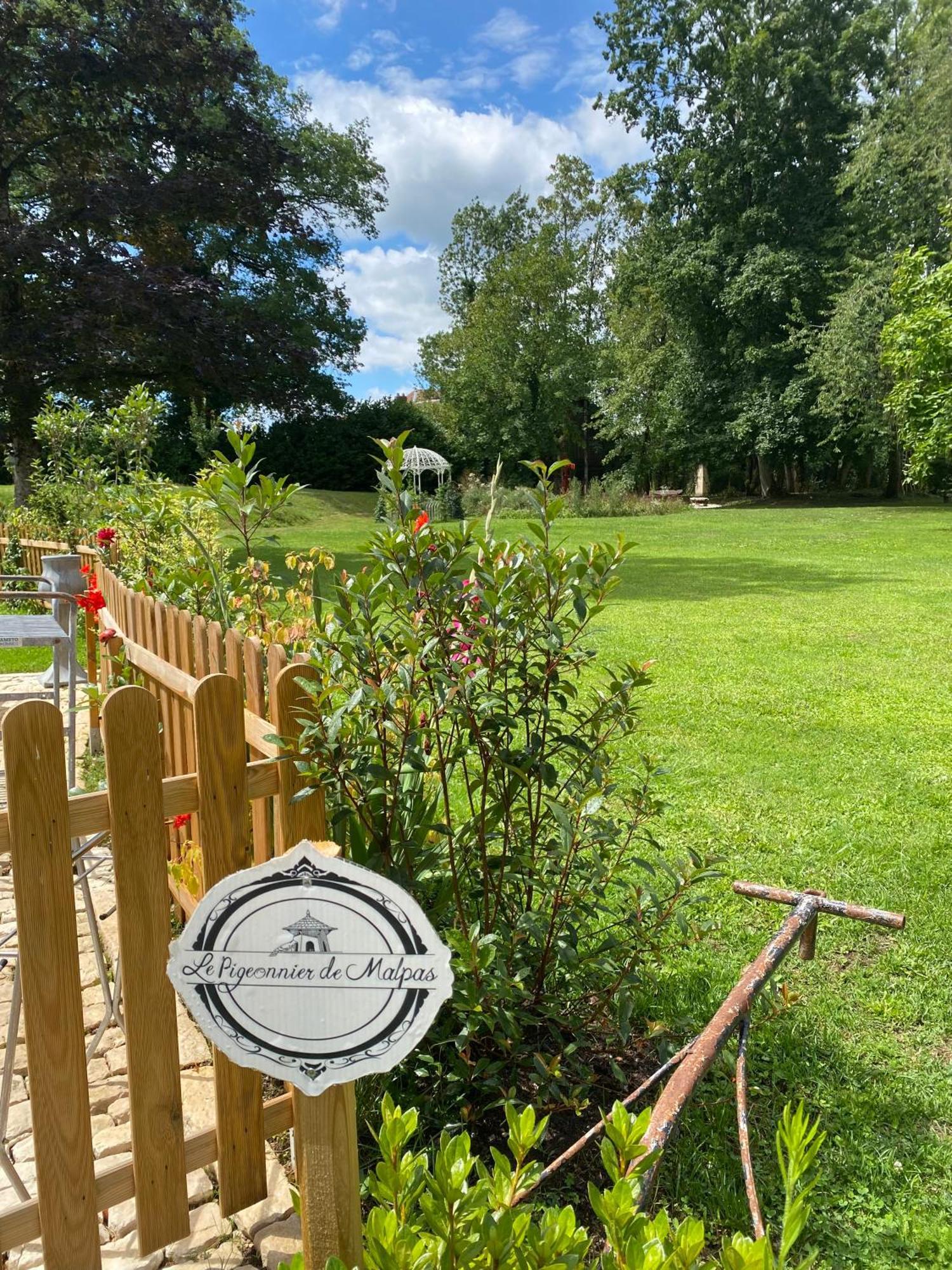 Le Colombier De Malpas Bed & Breakfast Quingey Luaran gambar